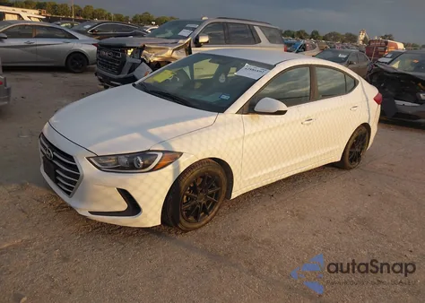 2018 Hyundai Elantra Se z USA, uszkodzony, nr VIN 5NPD74LF1JH341657
